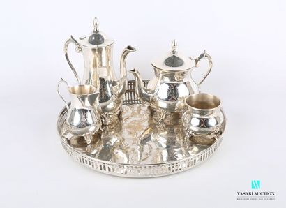 null Tea and coffee set in silver plated metal including a teapot, a coffee pot,...
