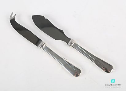 null Cheese knife and butter knife, the handle in plain silver, the blades in stainless...