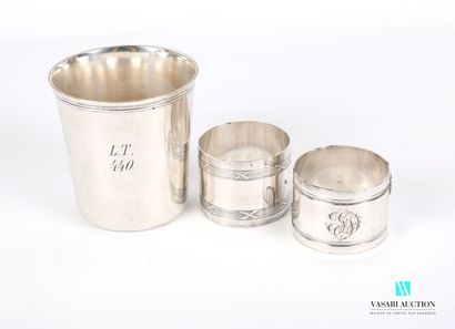 null Lot in silver plated metal including a timbale slightly truncated cone, the...