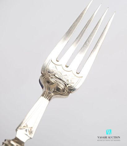 null Suite of twelve fish cutlery, the blades and forks in silver plated metal with...