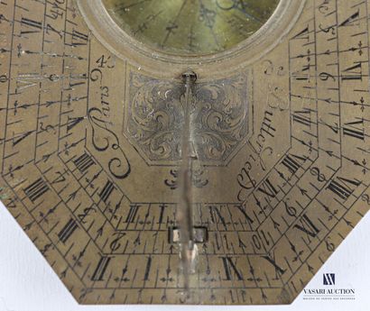 null Portable brass sundial engraved Butterfield in Paris, the octagonal plate with...