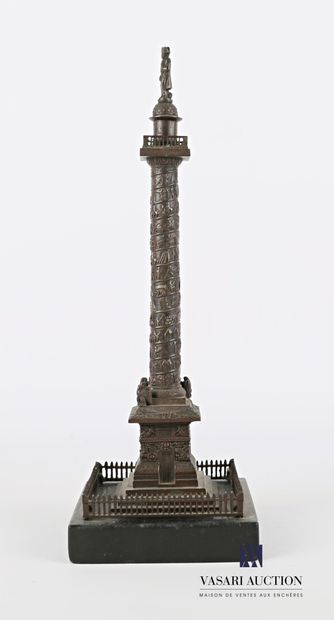 null Sujet en bronze représentant la colonne Vendôme (période : Monarchie de Juillet...
