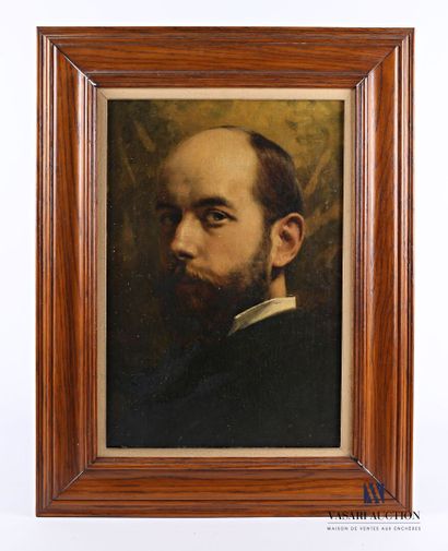 null CHARTRAN Thebolad (1849-1907)

Presumed portrait of Victor-Auguste Blavette

Oil...