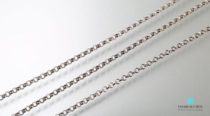 null Chain in white gold 750 thousandths mesh jaseron 

Weight : 8 g - Length : 54...