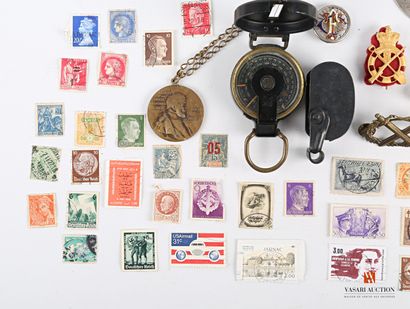null 79 French and foreign stamps of all periods, compass marked 10-44 US Army corps...