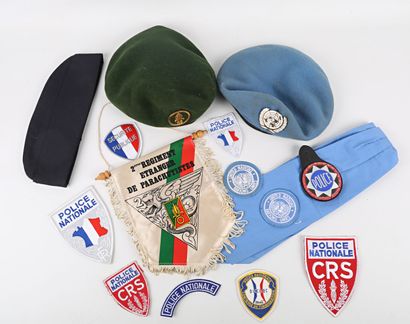 null Blue beret of the UN, green beret of the Foreign Legion, cap of the Air Force,...