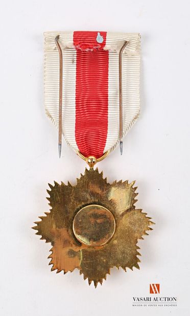 null French Red Cross, Great medal of honor, second type, enamelled gold star slightly...