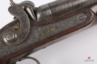 null Hunting rifle with percussion, barrels in Damascus table of 72 cm, plates in...