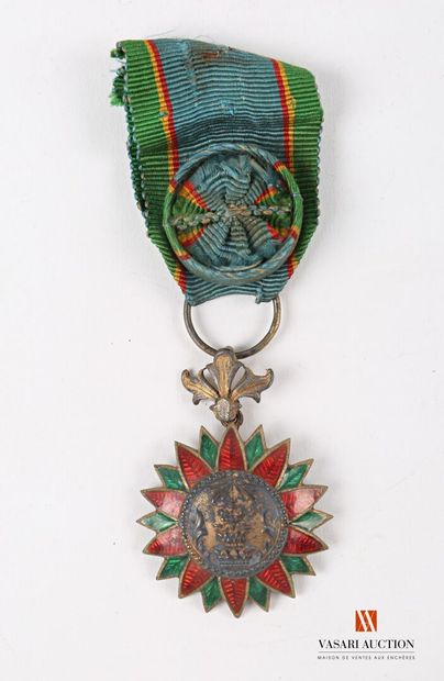null Thaïlande : Ordre de la Couronne du Siam, fondé en 1869, bijou d'officier, étoile...