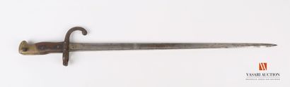 null Sword-bayonet GRAS model 1874, straight blade of 52,4 cm, stamped and marked...