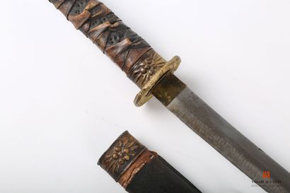 null Katana, slightly curved sharpened blade of 57 cm, with habaki, and with an acid...