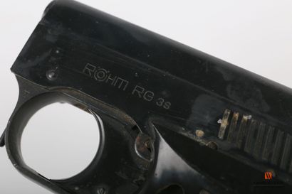 null Alarm pistol Röhm, model RG 3s made in France, threaded barrel for flare tip,...