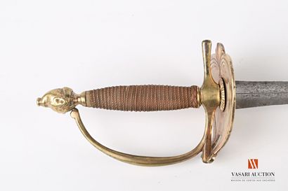 null Revolutionary officer's sword, brass single-branch guard, pommel with Phrygian...