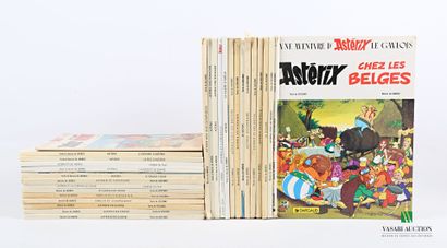 null [ASTERIX - UDERZO & GOSCINNY]

Lot including twenty-nine comics : 

- Asterix...