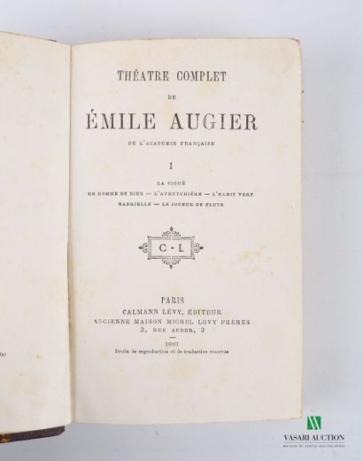 null [THEATRE]

Lot comprenant quatorze volumes :

- AUGIER Émile - Théâtre complet...