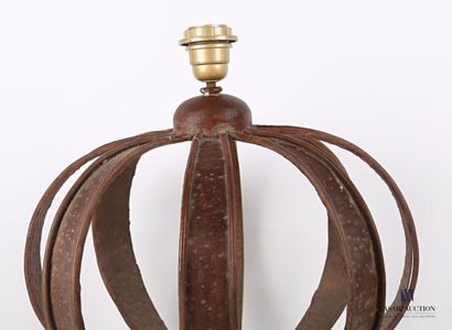 null Wrought iron lamp base of balloon shape showing eight bands.

(wear)

Height...
