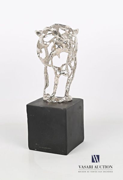 null ASLY

Roaring panther in pewter on its black tinted cubic base. 

Height. Height...