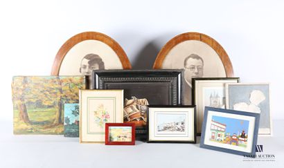 null Lot of framed pieces including: a pair of wooden and veneer frames with an oval...