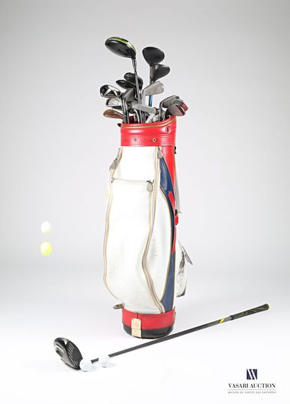 Golf bag and a set of 18 clubs