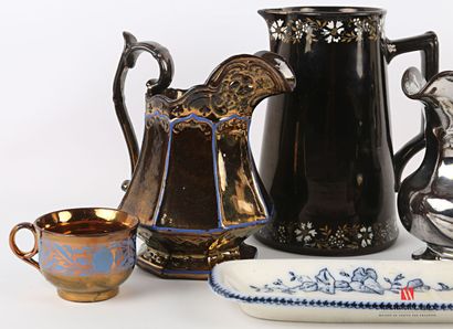 null Earthenware lot including a pitcher and two cups in Jersey earthenware (Height:...