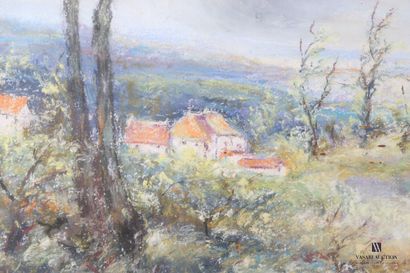 null ANONYMOUS (20th century)

View of a village at the edge of the woods

Pastel...
