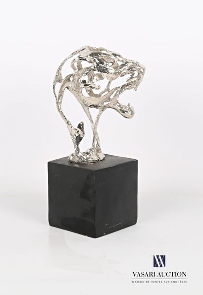 null ASLY

Roaring panther in pewter on its black tinted cubic base. 

Height. Height...