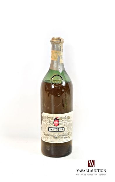 null 1 bouteille	EXTRAIT D'ABSINTHE mise Pernod (Espagne).		

	Et. déchirée sur un...