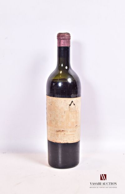 null 1 bottle Château HAUT BRION Graves 1er GCC 1939

	Et. very faded, stained and...