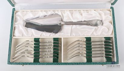null Silver-plated metal household set, the handle decorated with nets and foliage...