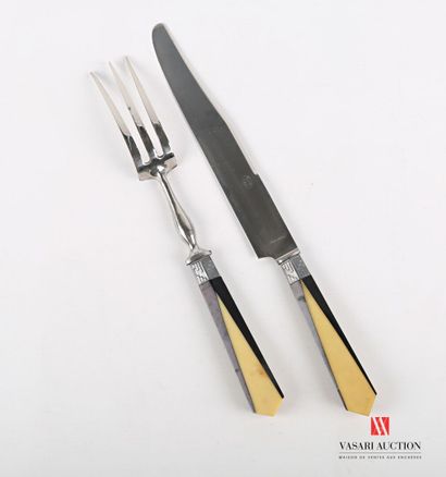null Cutlery for cutting, the handle in beige and black composition with geometrical...