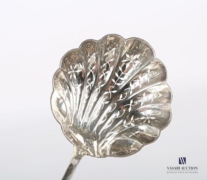 null Silver sprinkling spoon, the plain handle has a blind medallion in a surround...