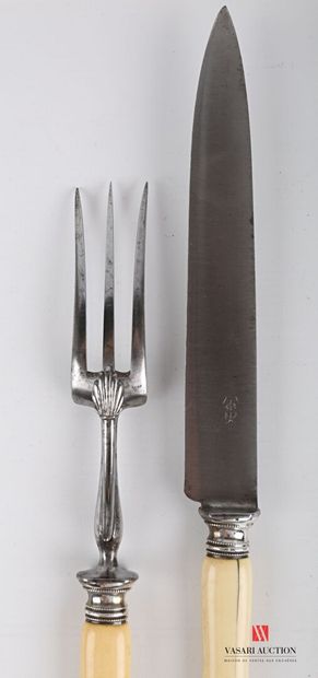 null Cutlery of service to be cut, the plain handle, the blade and the fork in steel,...
