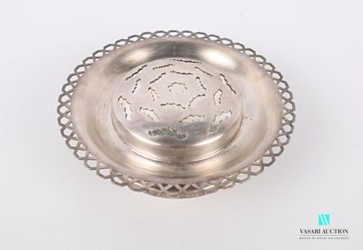 null Butter dish in silver plated metal, the edge openwork of motives diamond.

(small...
