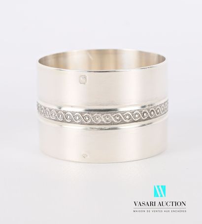 null Silver napkin ring decorated with a frieze of pearls and interlacing 

Weight...