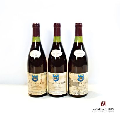 null 3 bouteilles	BEAUNE-TEURONS 1er Cru mise Barolet-Pernot Prop.		1989

	Et. fanées,...
