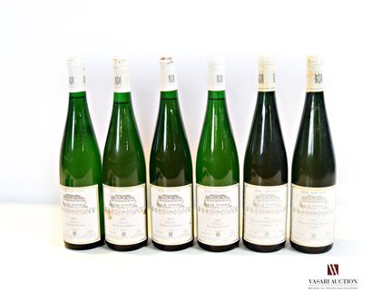 null Lot de 6 blles de vin blanc allemand comprenant :		

4 bouteilles	Filzener Riesling...
