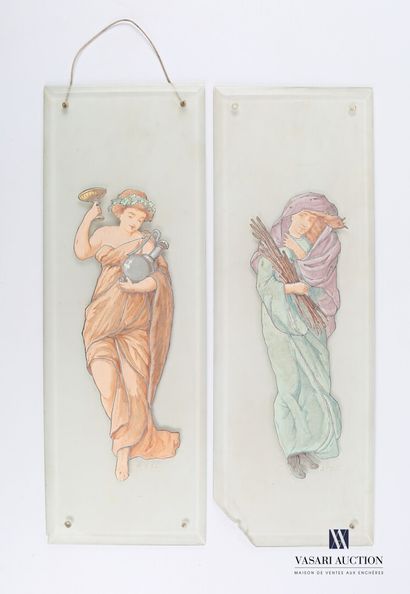 null ROBIN A. G. 

Pair of beveled glass plates decorated with an allegory of autumn...