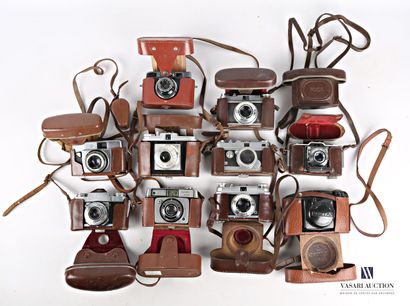 null Set of ten cameras including : one DAKORA DIGNETTE camera - one FOCA SPORT camera...