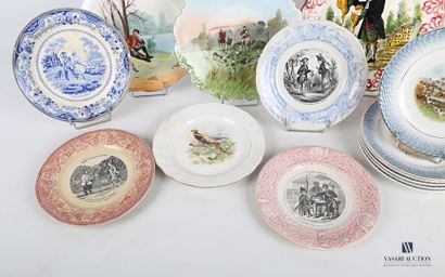 null Lot including eight earthenware or porcelain plates with hunting decorations...