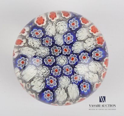 null Ball sulfur in molded glass with millefiori decoration in the blue, white, red...