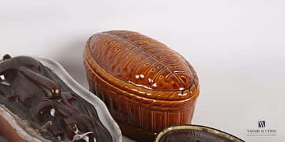 null Lot of ten covered terra cotta terrines of various sizes, one of which is round...