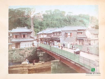null [PHOTOGRAPHS JAPAN]

Three photographic albums containing photographs glued...