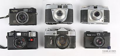 null Ten cameras including : one ZENITH-E camera - one ROLLEI XF 35 camera - one...