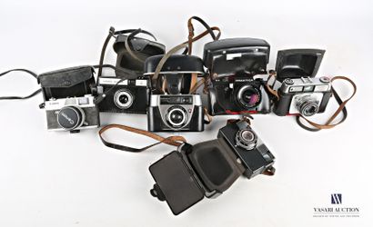 null Set of six cameras including : a CANON CANONET QL camera - a COSMIC SYMBOL camera...