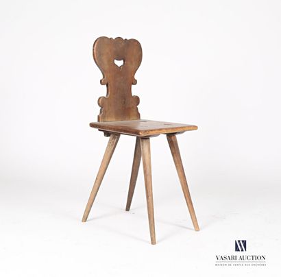 null Chair in molded natural wood, the backrest has an openwork cordial pattern in...