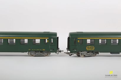 null Lot of miniatures including train cars Jouef, a SNCF wagon brand Lima, a crane...