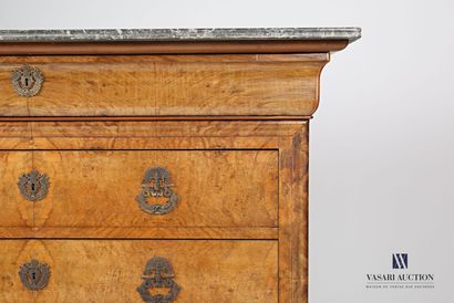 null Natural wood and veneer chest of drawers, it opens in front of five drawers,...