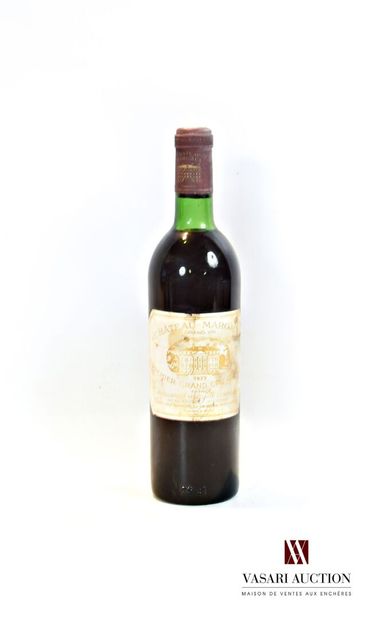 null 1 bouteille	Château MARGAUX	Margaux 1er GCC	1973

	Et. fanée et tachée. N :...