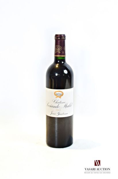 null 1 bouteille	Château SOCIANDO MALLET	Haut Médoc	2003

	Et. à peine tachée. N...
