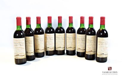 null 9 bottles Château LA TOUR du ROC-MILON Pauillac 1972

	Stained. N: 2 low neck/...